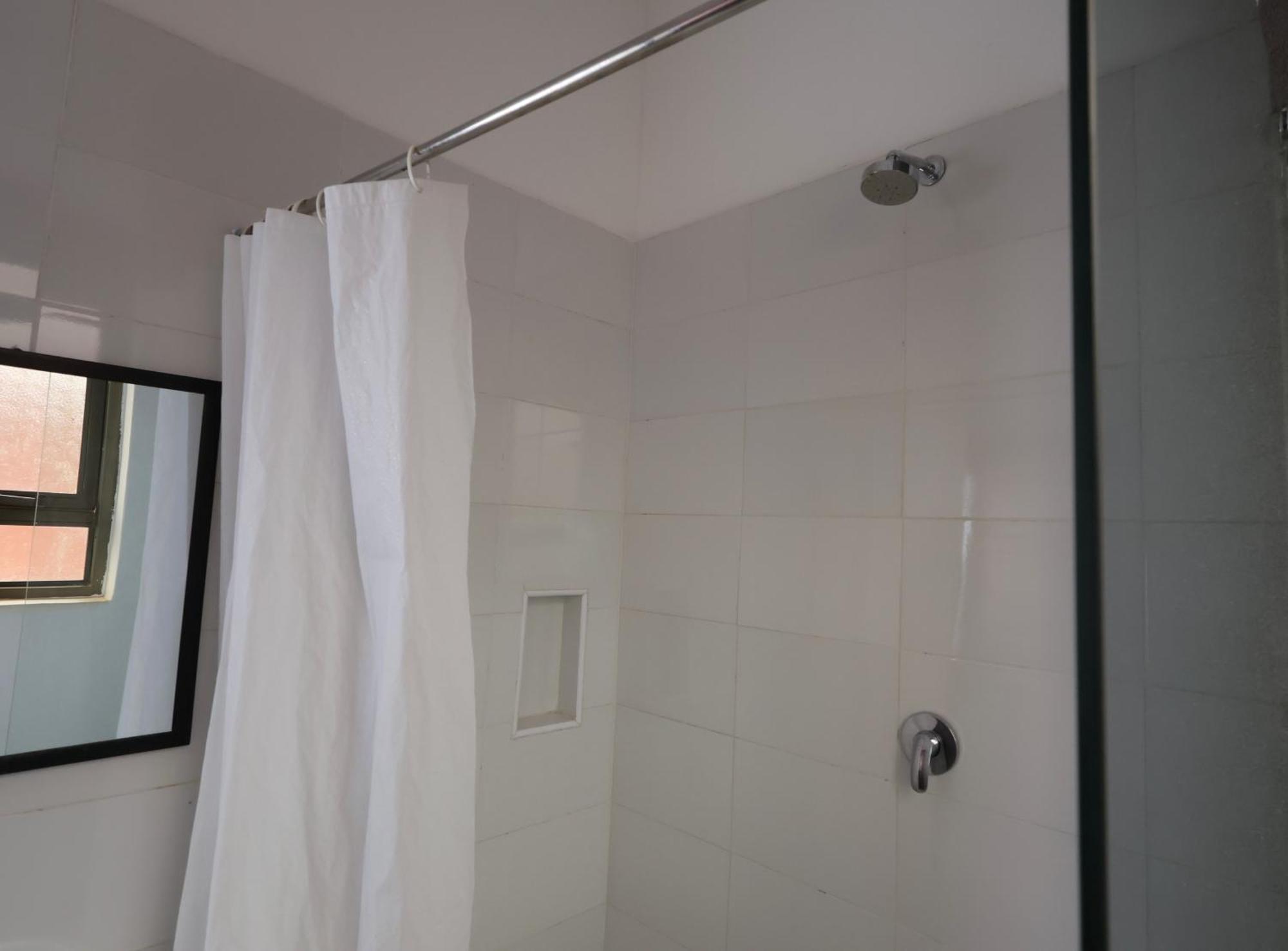 Bon Bini Residence 캄팔라 외부 사진